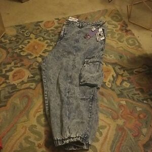 Stylish Acid Wash Jeans